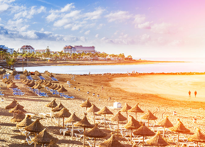 60+ ferð með Kristínu Tryggva til Tenerife